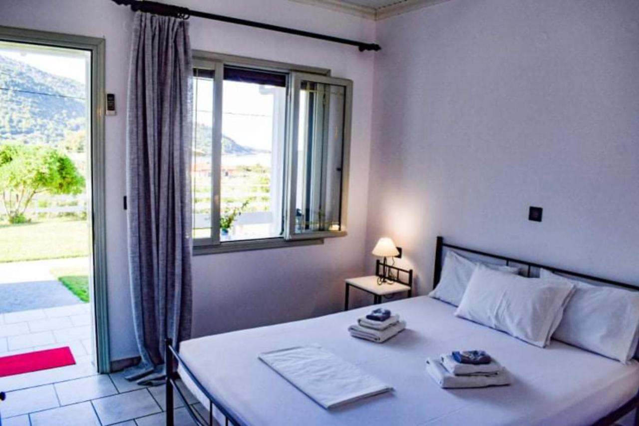 Aura Guest House Koinira Buitenkant foto