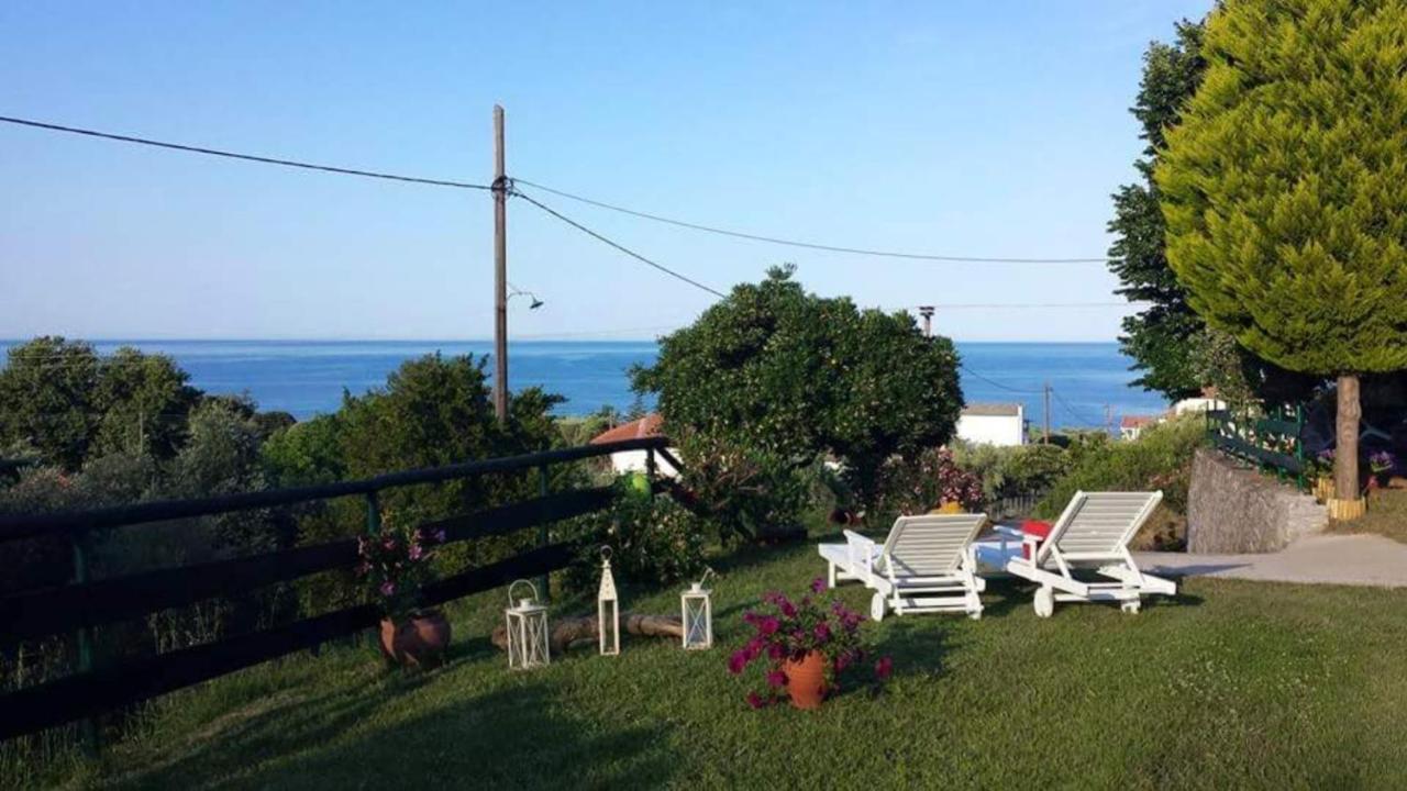 Aura Guest House Koinira Buitenkant foto
